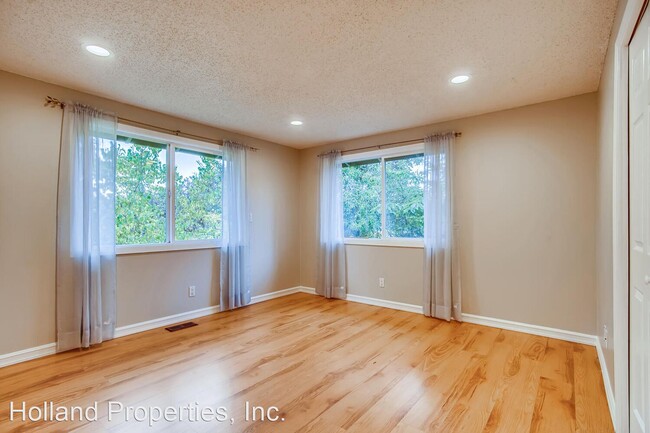 Building Photo - 14910 NW Northumbria Ln