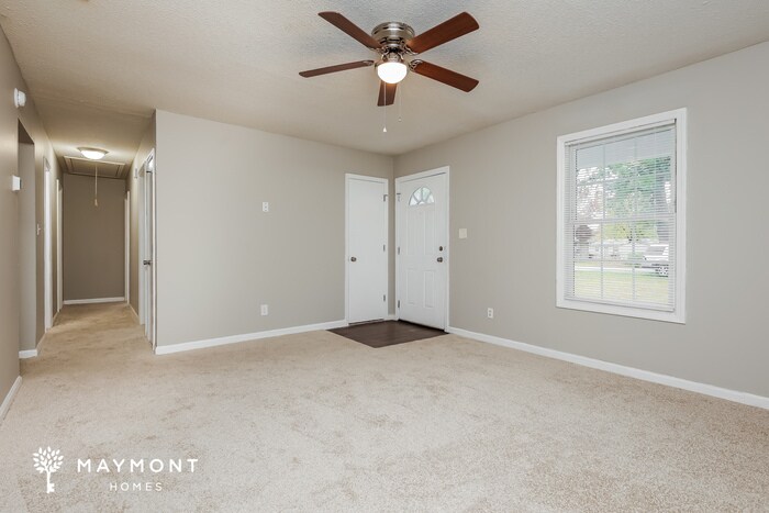 Building Photo - 109 Clarine Dr