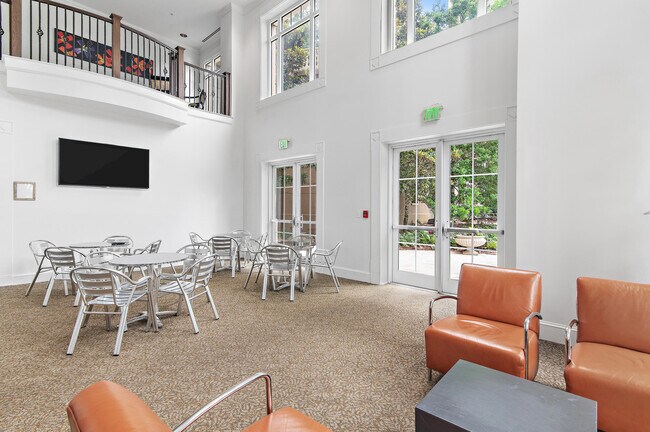 Building Photo - 400 Kelly Plantation Dr