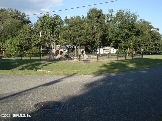 Building Photo - 4776 Cardinal Blvd