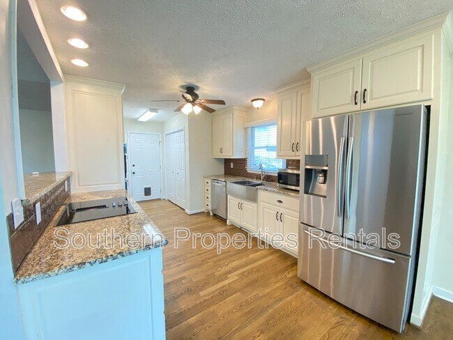 Building Photo - 58 Bermuda Trail
