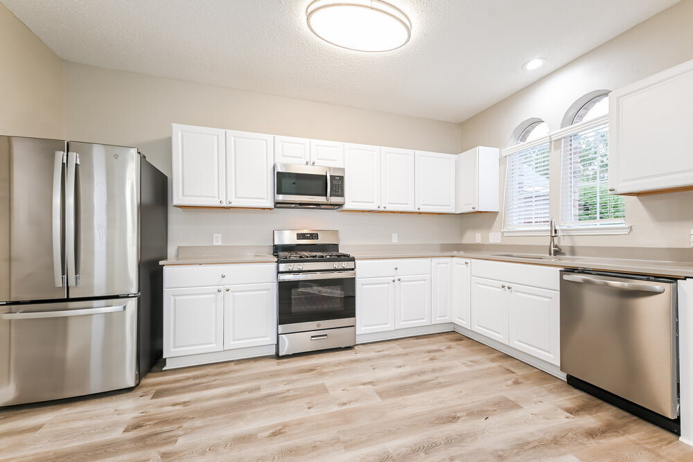 Building Photo - 2209 Amber Springs