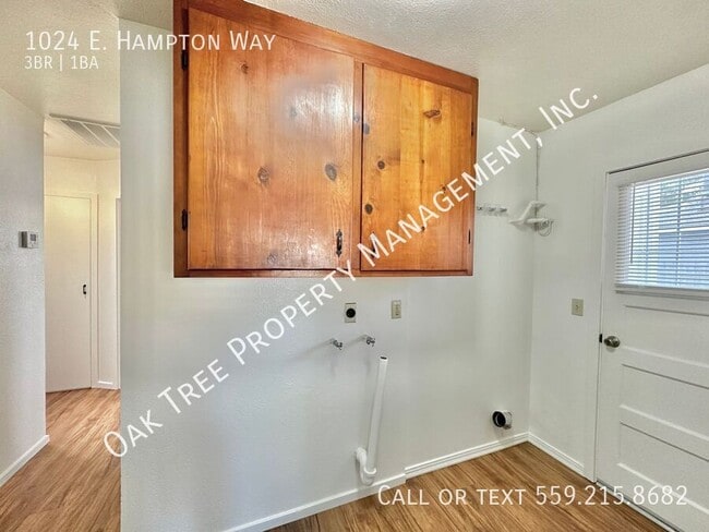Building Photo - 1024 E Hampton Way