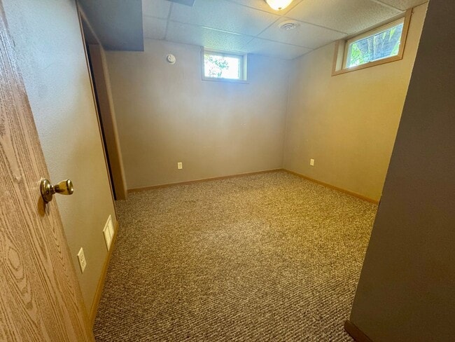 Building Photo - 1716 Porter Ave