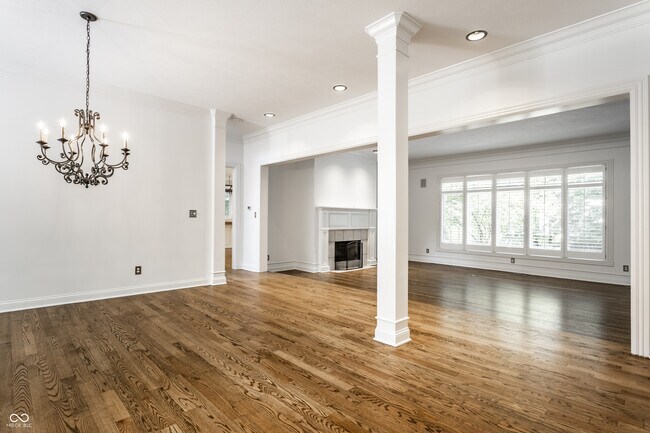 Building Photo - 4898 Waterstone Way