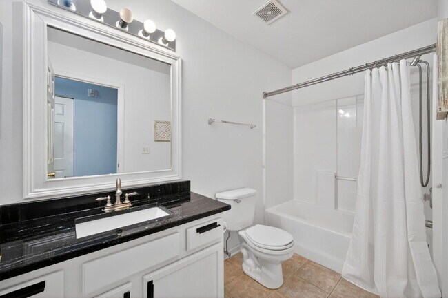 Building Photo - 1619 Windward Ct