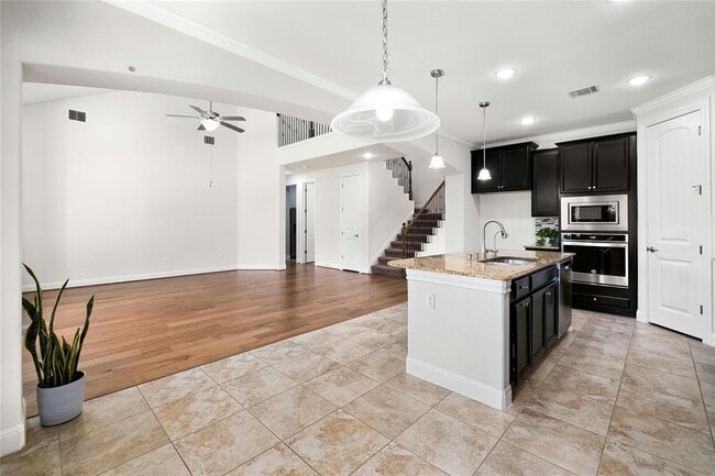 Building Photo - 4425 Cherry Bark Dr