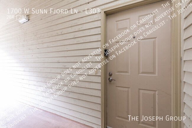 Building Photo - 1700 W Sunn Fjord Ln