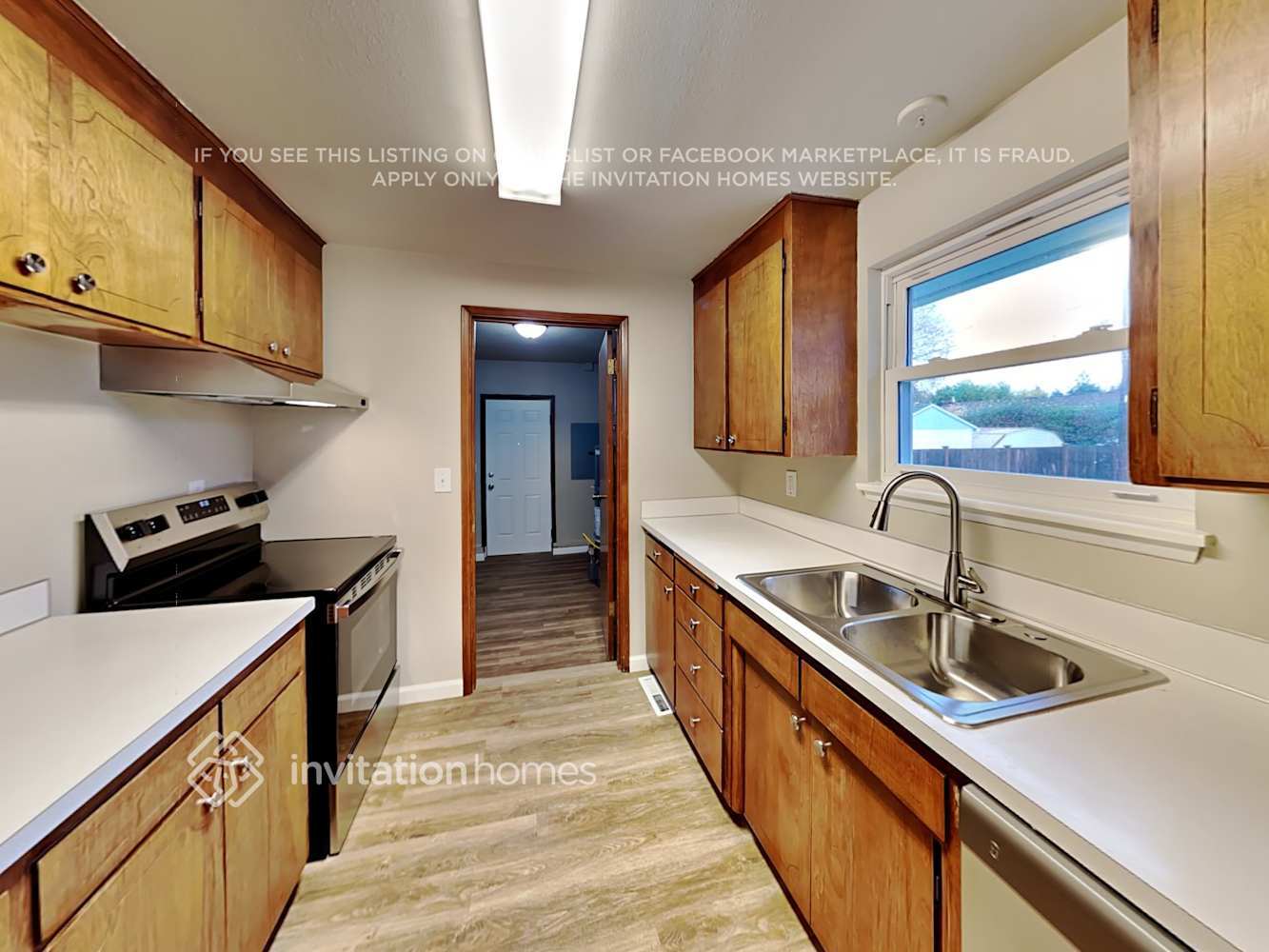 Building Photo - 7807 76th Ave SW