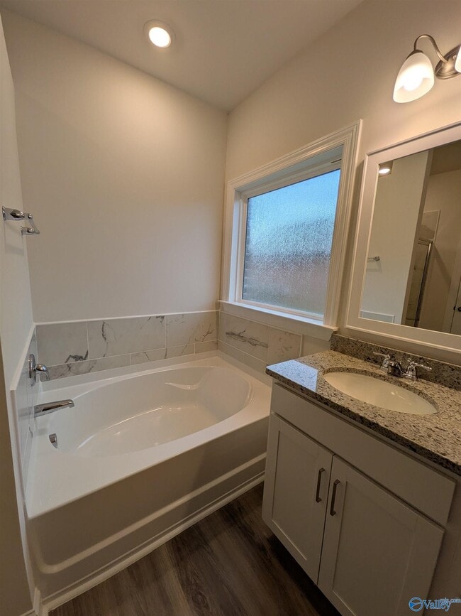 Building Photo - 336 Jackson Pt Cir