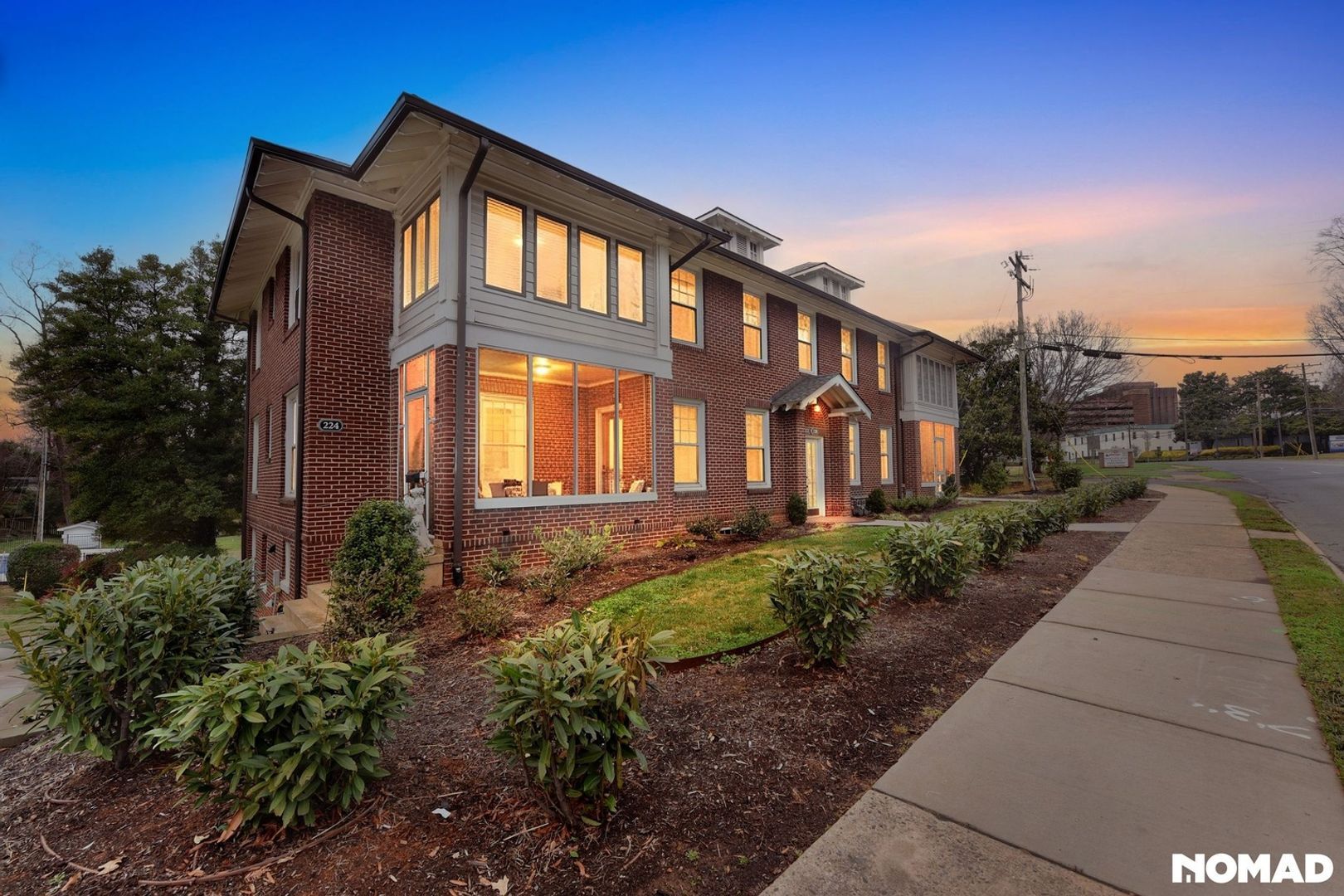 Building Photo - 222 Providence Rd