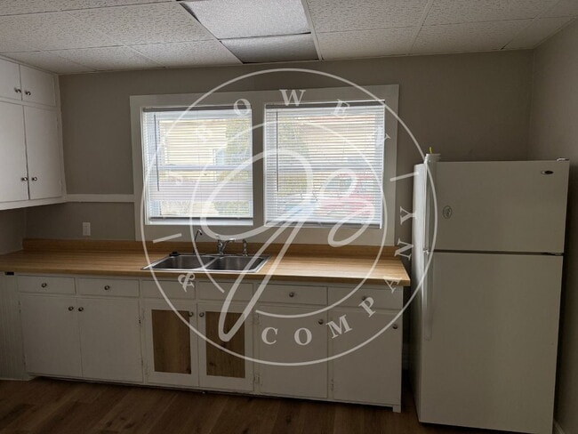 Building Photo - Spacious 3 bedroom 2 bath lower Duplex in Swanton