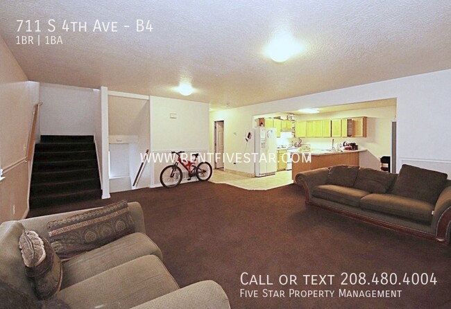 Building Photo - 711 S 4th Ave