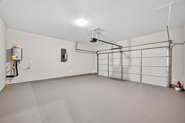 Building Photo - 29535 Red Rocks Pk Dr