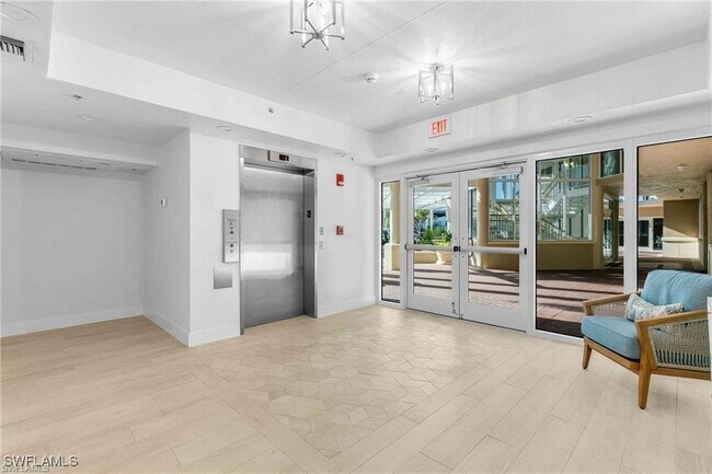 Building Photo - 4141 Bay Beach Ln