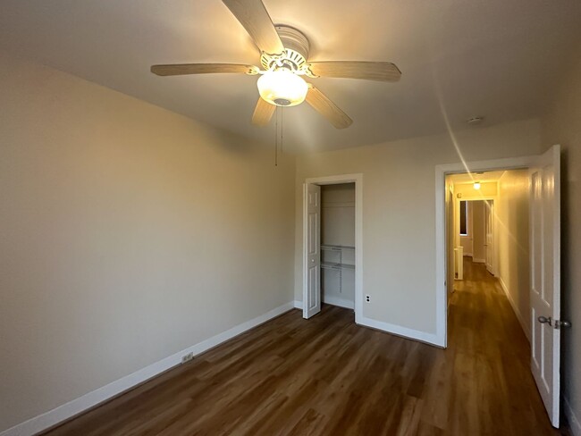 Building Photo - Charming 3Bed/1.5Bath in Hampden