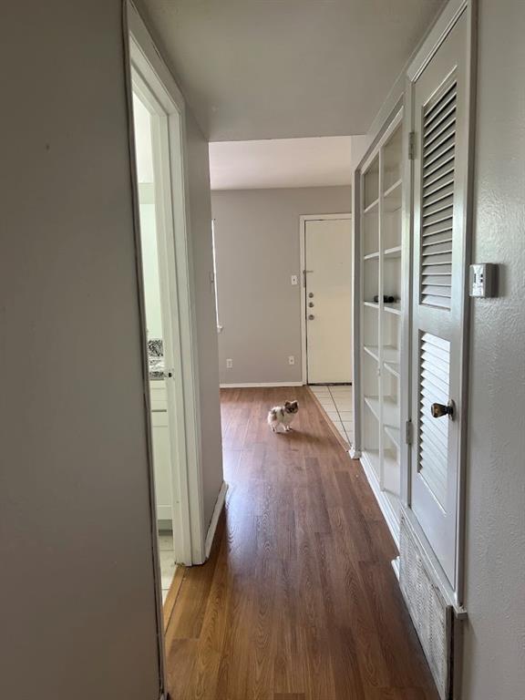 Building Photo - 307 E 31st St