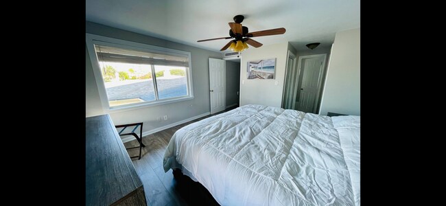 Building Photo - 582 Revilo Blvd