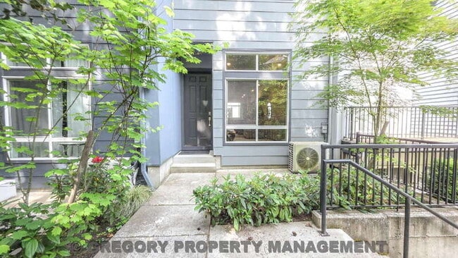 Building Photo - 8321 NE 176th Ct
