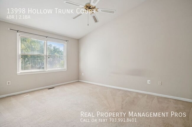Building Photo - 13998 Hollow Trunk Ct