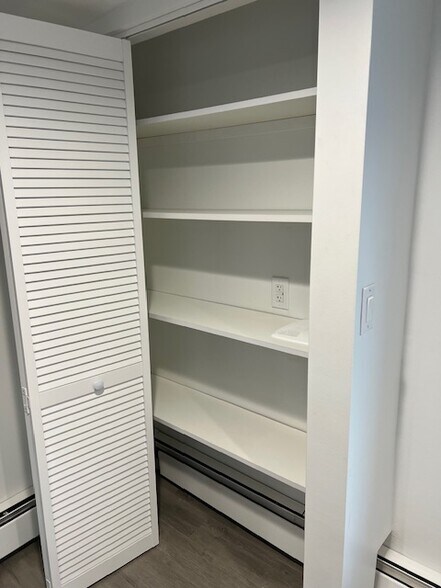 Building Photo - 27157 Woodward Ave