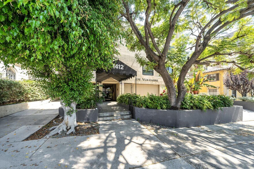 Building Photo - 1412 N Crescent Heights Blvd