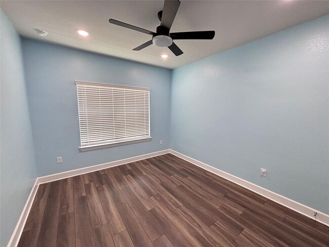Building Photo - 713 Coppell Ct