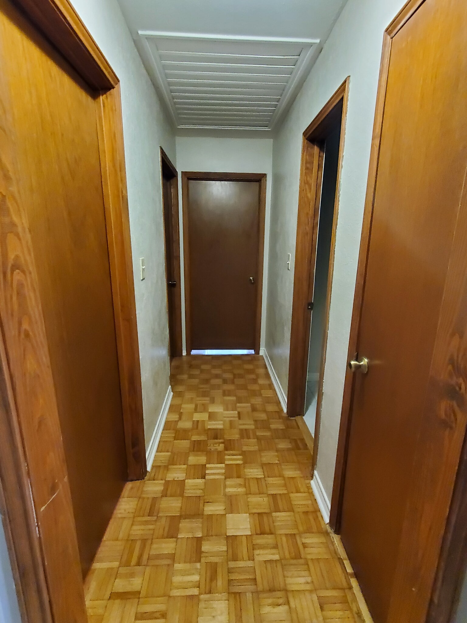 Building Photo - 4805 Lawndale Ave