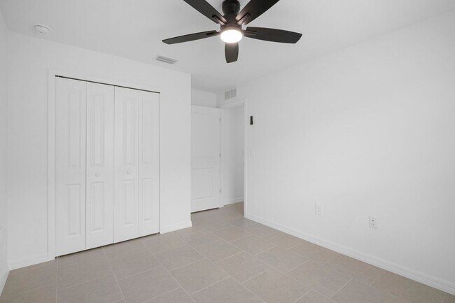 Building Photo - Brand New construction 4 bedrooms 2 bathrooms in North Fort Myers