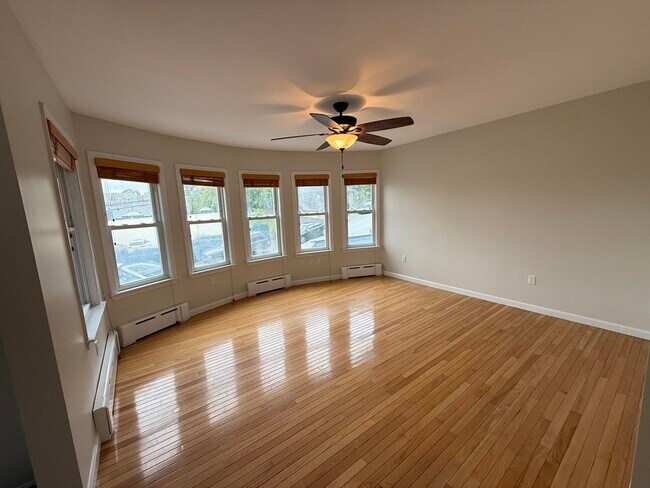 Building Photo - 3 Cedar Hill Terrace