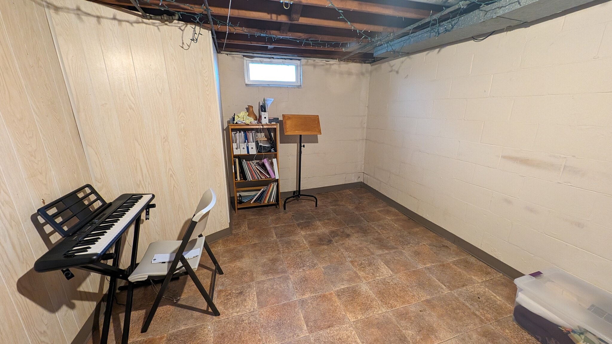 Building Photo - 729 Caroline St