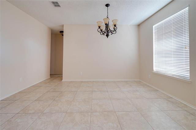 Building Photo - 1519 Westfield Ln