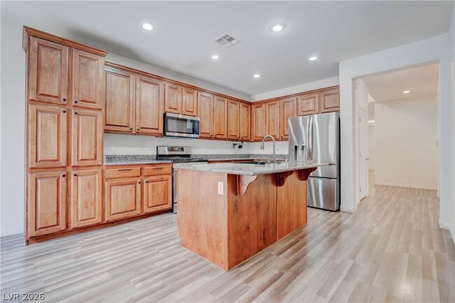 Building Photo - 985 Noah Valley St