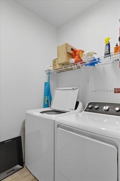 Building Photo - 196 Treasure Past Wy