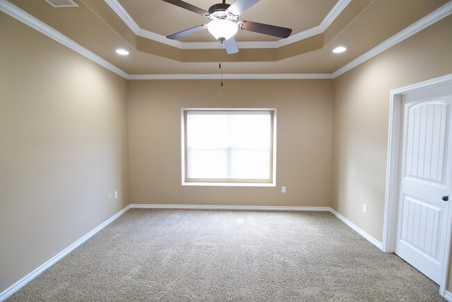 Building Photo - 709 Cosper Creek Dr