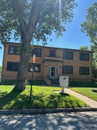 Building Photo - Morand 303