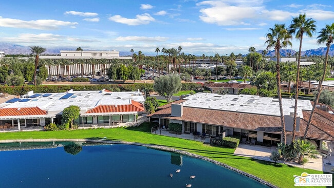 Building Photo - 10 Colgate Dr