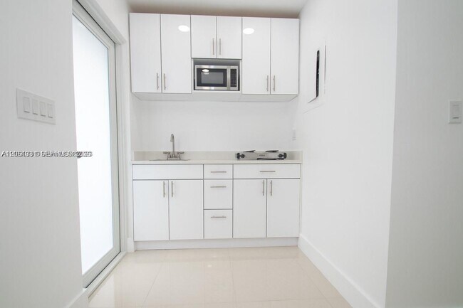 Building Photo - 233 NW 53rd Ave