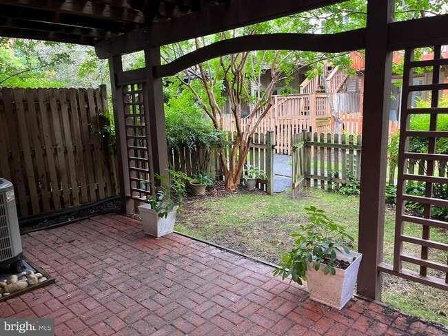 Building Photo - 6106 Talavera Ct