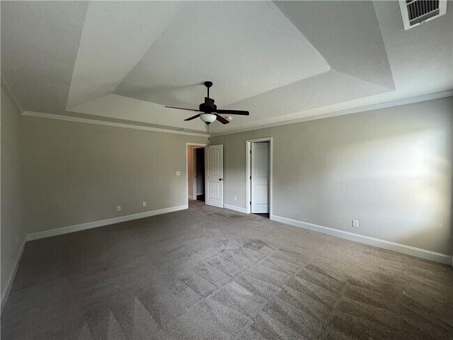 Building Photo - 707 River Mist Cir