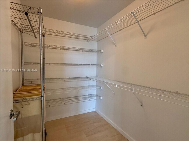 Building Photo - 1050 Brickell Ave