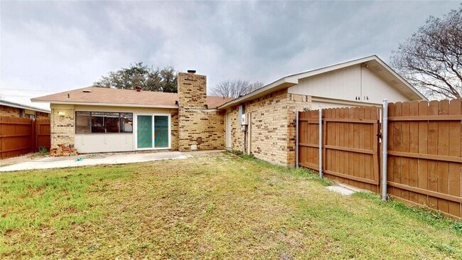 Building Photo - 4416 Augusta St