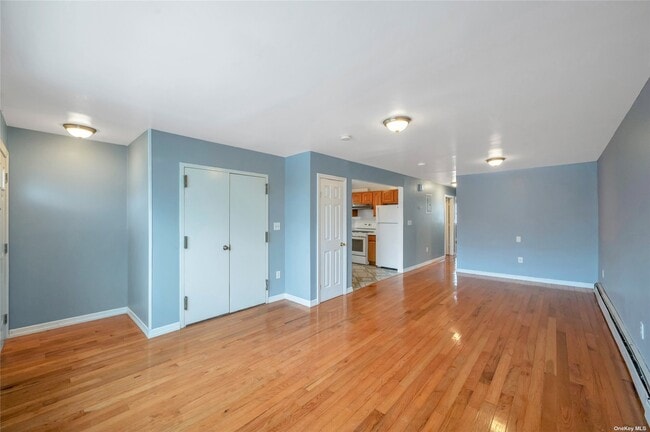 Building Photo - 491 Beach 44th St