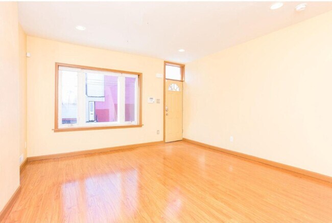 Building Photo - Spacious 3-Bedroom Home with Central Air, In-Unit Laundry and Patio