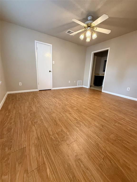 Building Photo - 7825 Beauregard Cir
