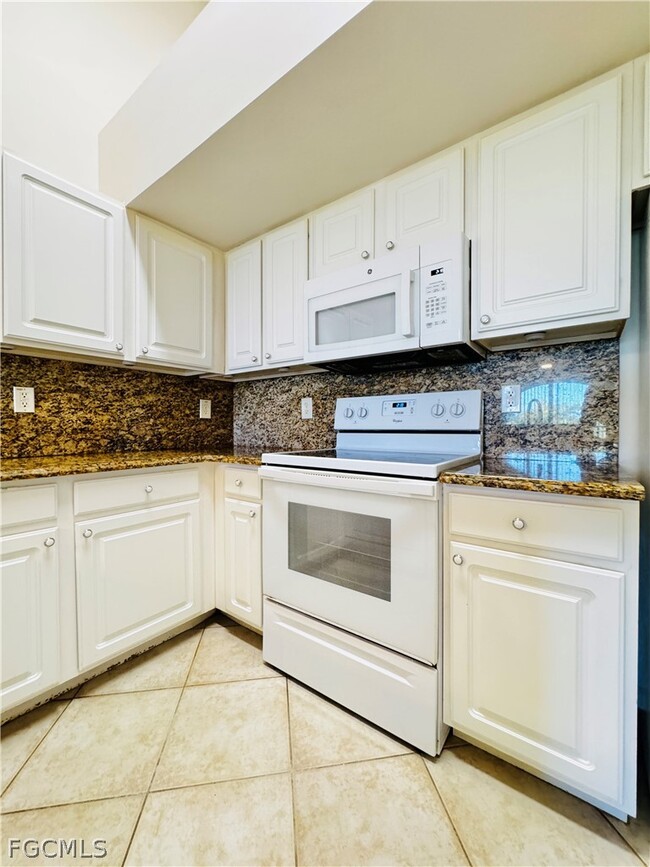 Building Photo - 4127 Residence Drive