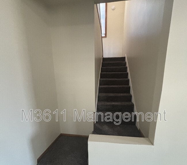 Building Photo - 2903 N 43rd St