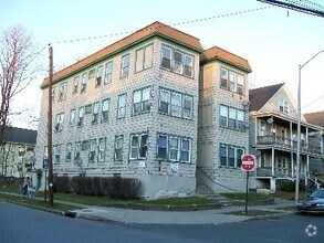 Building Photo - 7 Franklin Street