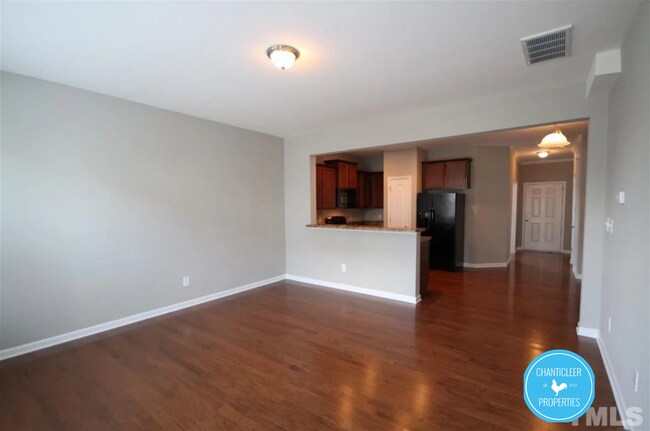 Building Photo - 2219 Sunny Cove Dr