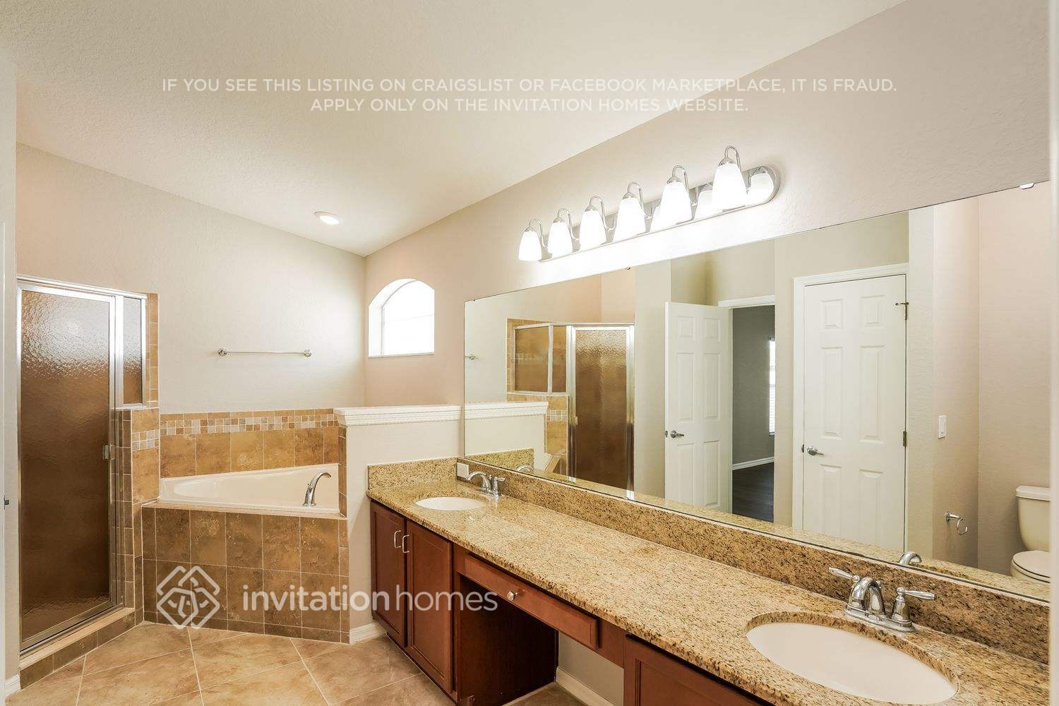 Building Photo - 3084 Grand Preserve Blvd